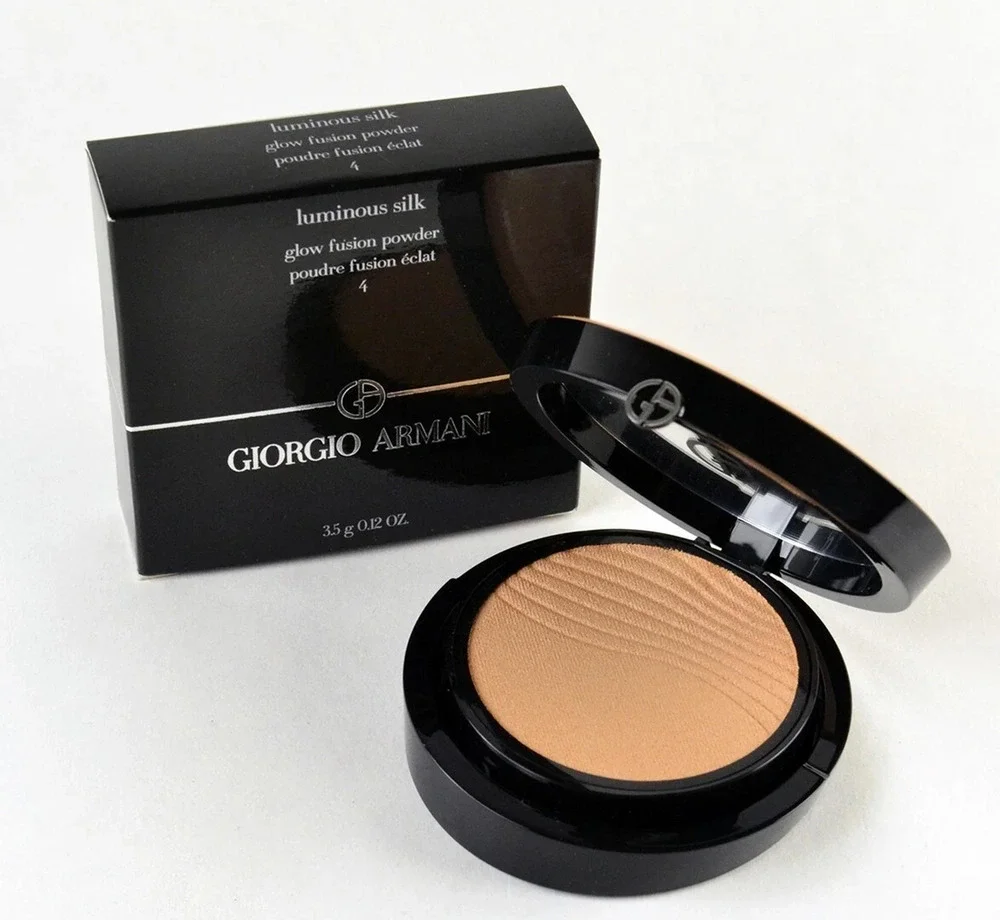Giorgio Armani Luminous Silk Glow Fusion Powder #4 - Size 3.5 g / 0.12 Oz. New